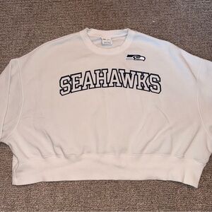 NFL Nike Seattle Seahawks Womens Large White Crewneck Cropped Sweatshirt